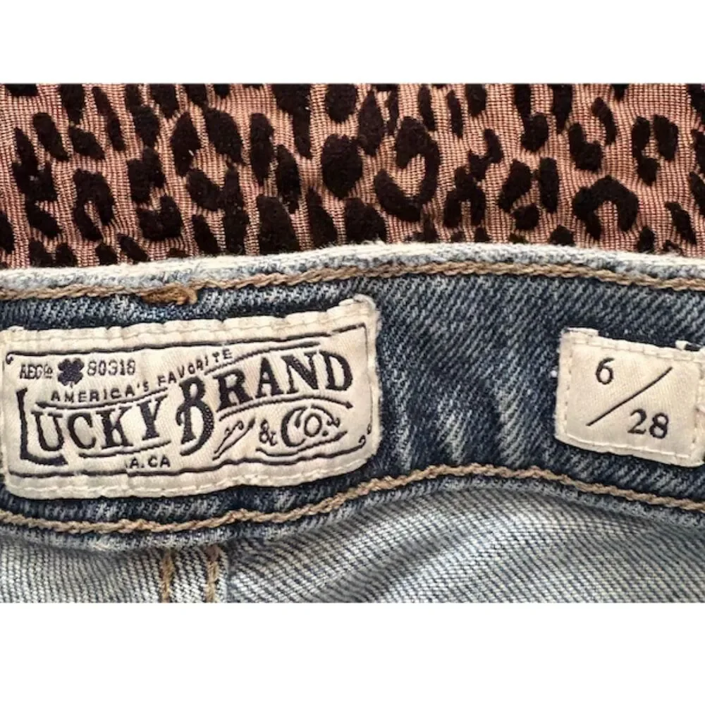 Lucky Brand Women's Straight Leg Light Wash Jeans